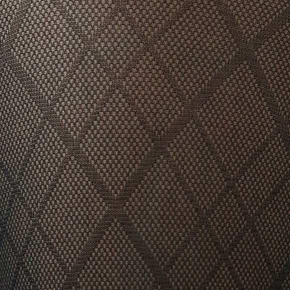 Medium Large Linear Argyle Sheer Black Tights USA - Picture 4 of 6